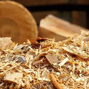 Лиственные опилки оптом в Коломне и других различных марок заказать от 16 тонн